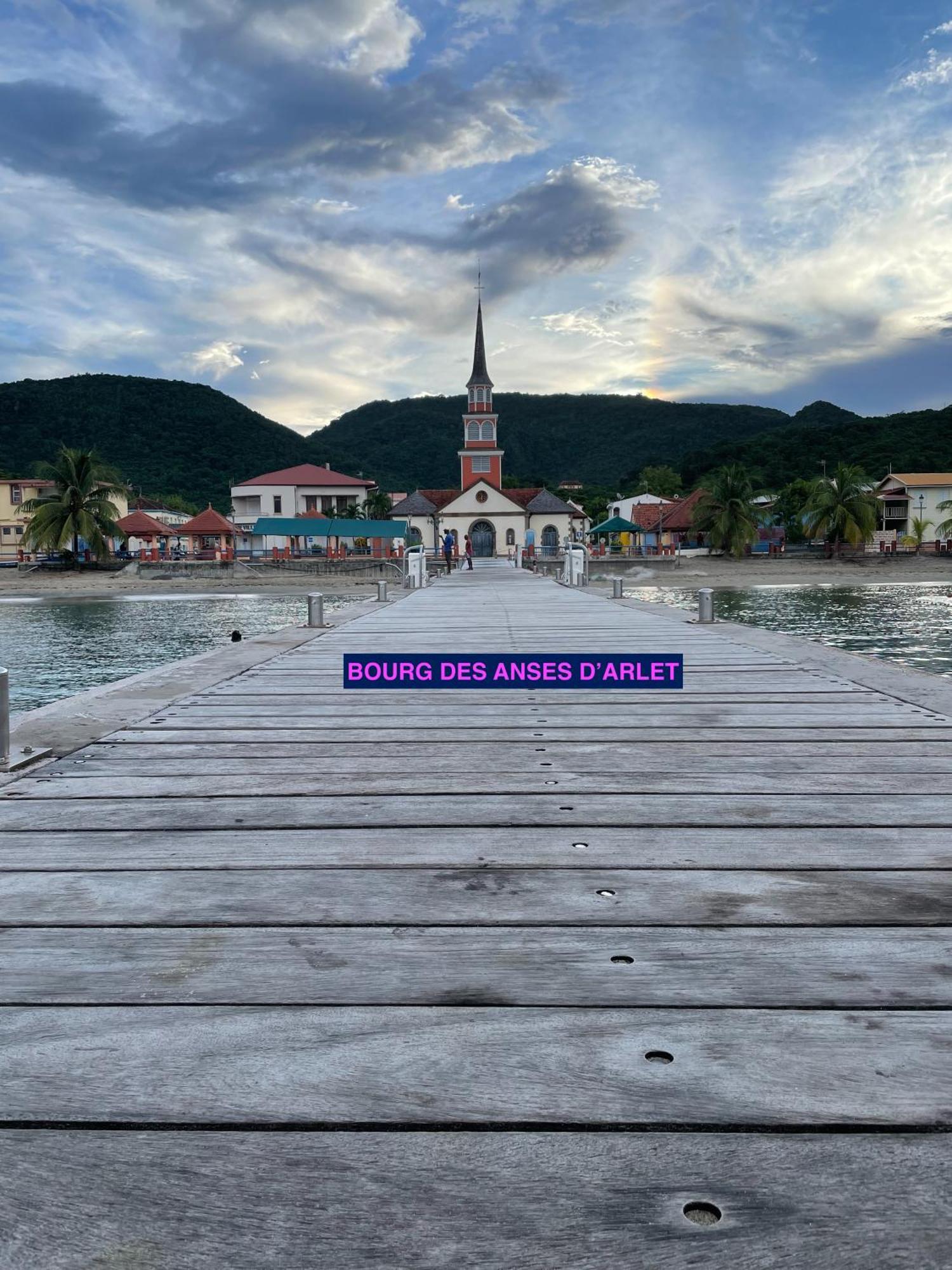 Bungalow "Doussin' Kreyol", Au Calme A 150M De La Plage Grande Anse Экстерьер фото